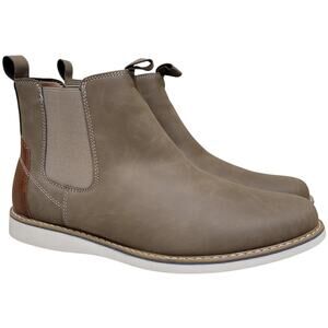 Reserved Footwear Men Hunter Chelsea Boots Size US 9M Grey Faux Leather